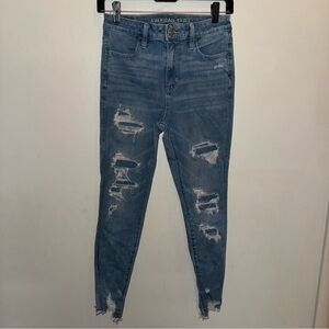 American Eagle Outfitters Super Hi-Rise Jegging Distressed Size 4 Short